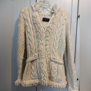 Sisandina Handicrafts Wool Hooded Cardigan Chunky Knit Fringed Sweater Handmade